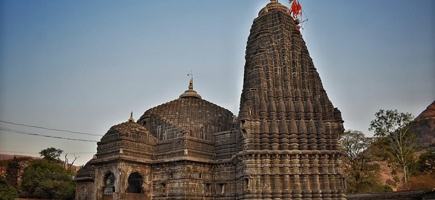 Храм Тримбакешвар